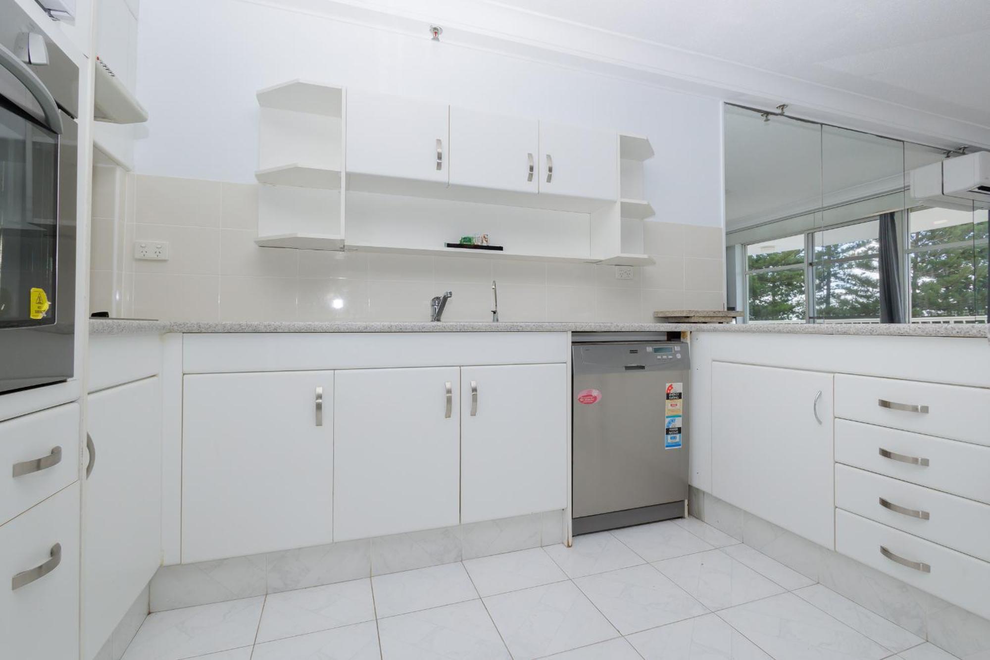 Burleigh Surf Apartments Голд-Кост Экстерьер фото